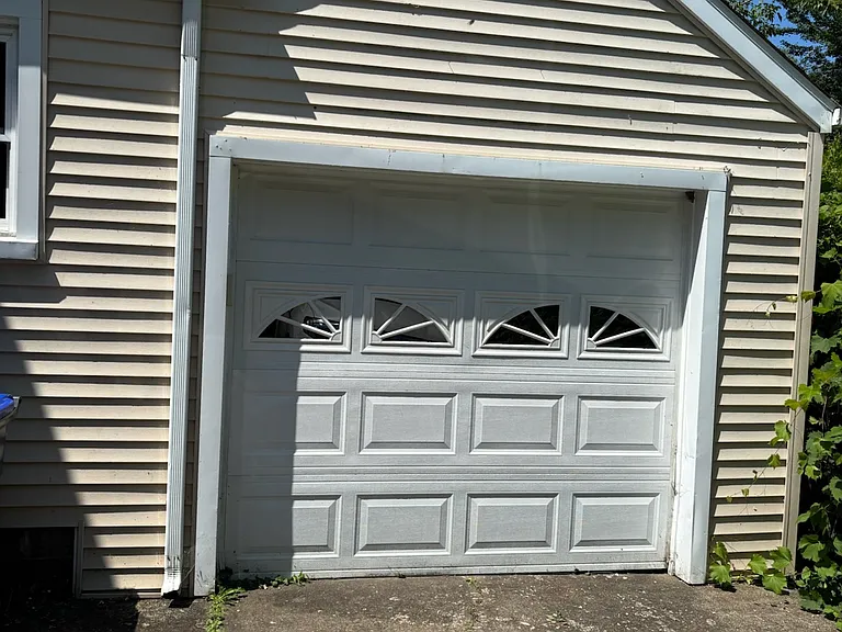 320 Strathmore Ave — Photo 33
