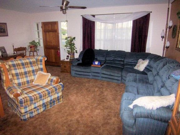 3rd image of 103 Lorraine Pl