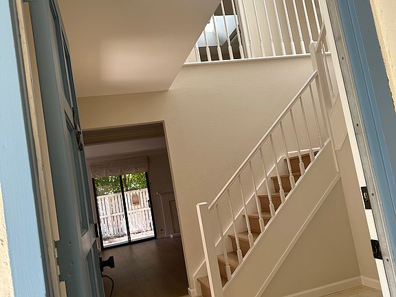 3rd image of 2448 Sharon Oaks Dr