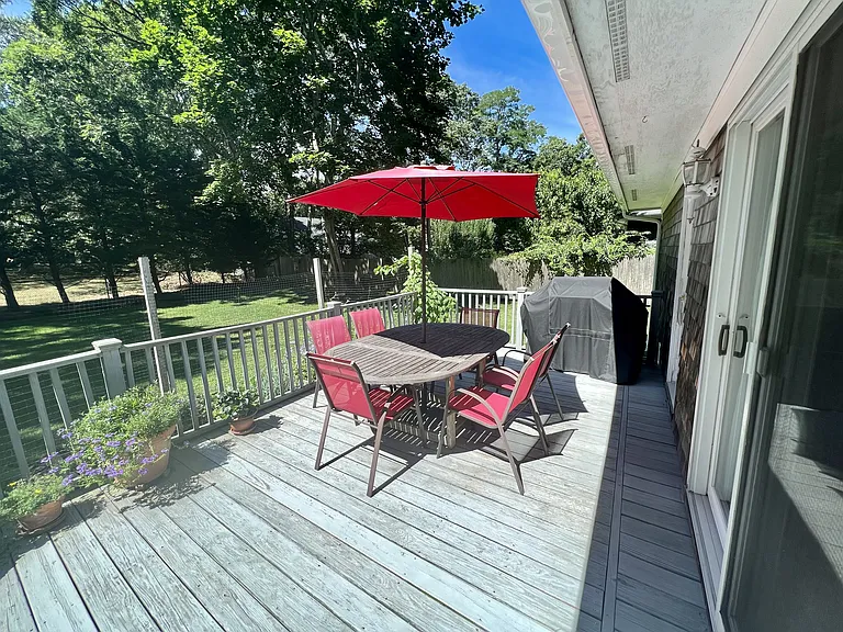 16 Beechwood Dr — Photo 20