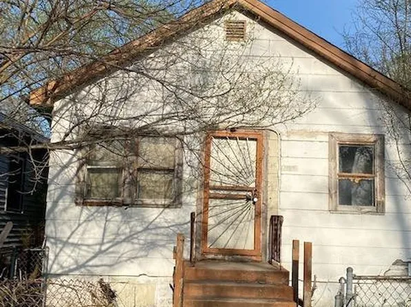 965 Lane St, Gary, IN 46404