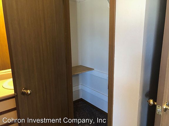 3rd image of 645 Squaw Creek Dr #8450533