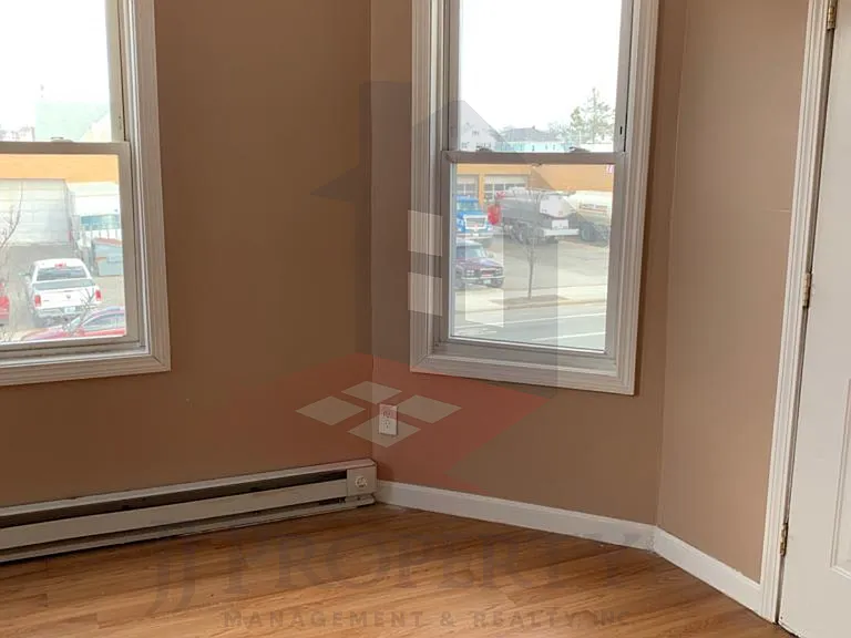 799 Elmwood Ave #2 — Photo 5