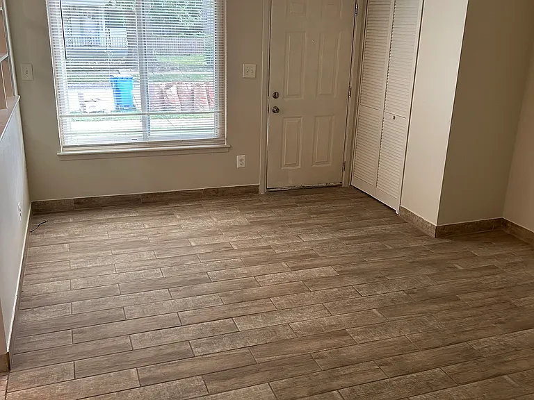 25514 Ross St — Photo 11