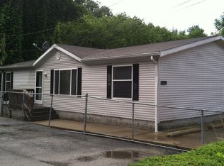 145 N Front Ave, Prestonsburg, KY 41653