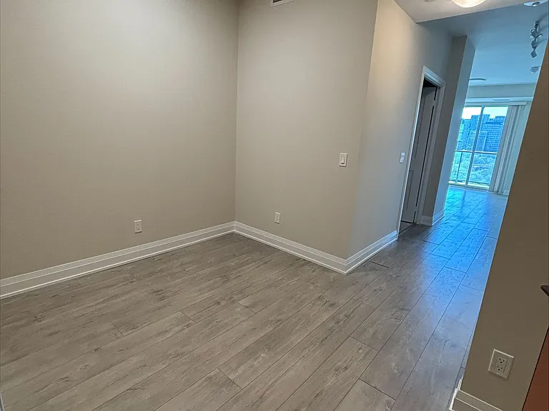181 Huron St #1302 — Photo 4