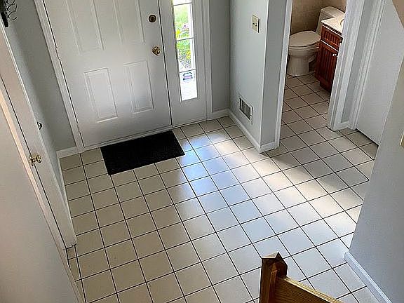 2nd image of 176 N Route 303 Unit 3