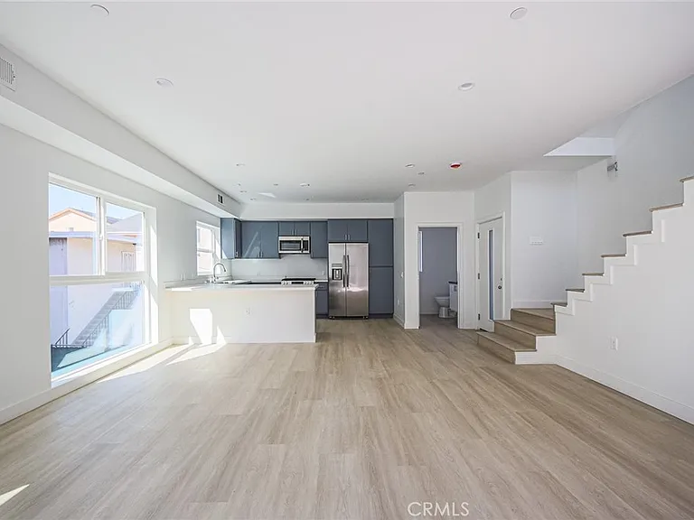 5265 Cartwright Ave #5263-1/2 — Photo 24