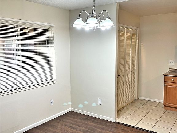 5th image of 6801 Sale Ave