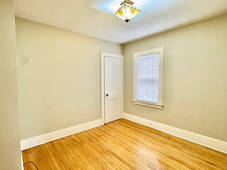 205 S Maple Ave — Photo 14
