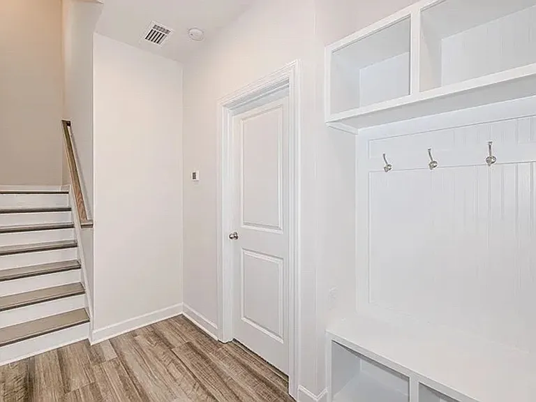 4415 Millennium Ave — Photo 15