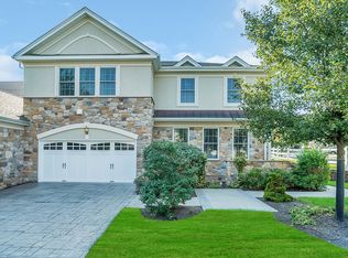 9 Lara Pl #804, Warren, NJ 07059