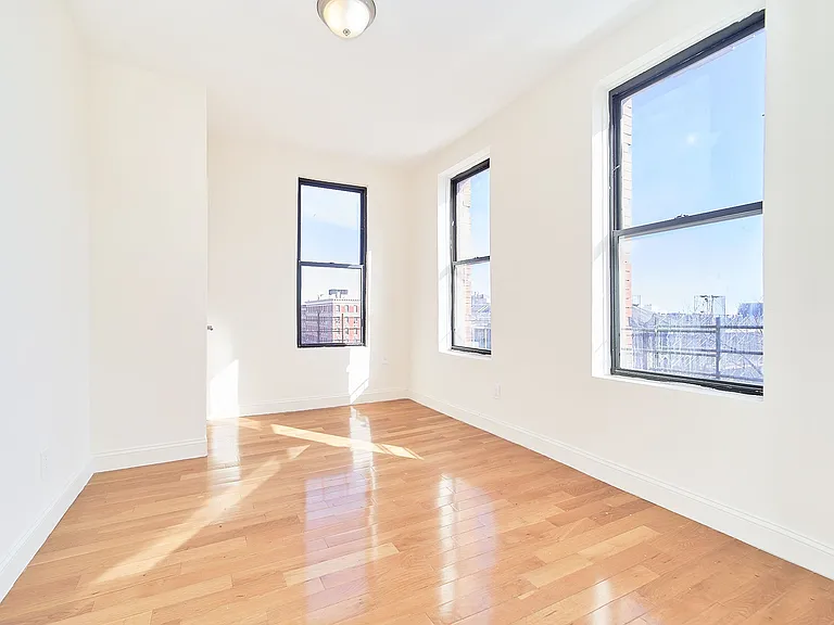 502 W 139th St #52 — Photo 2