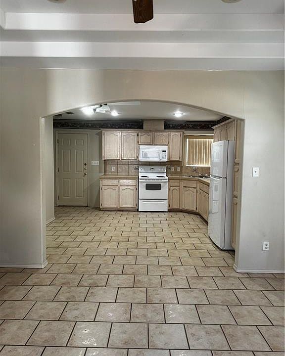 2nd image of 1716 W Agua Fina Ave
