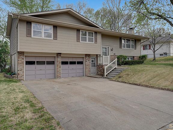 4th image of 3308 Joann Ave