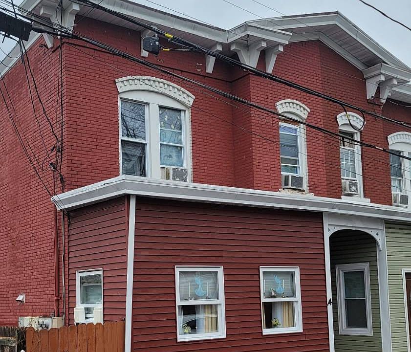 1st image of 14 South St