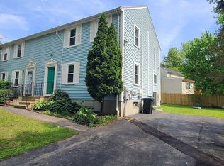 29 Vincent Cir, Worcester, MA 01604