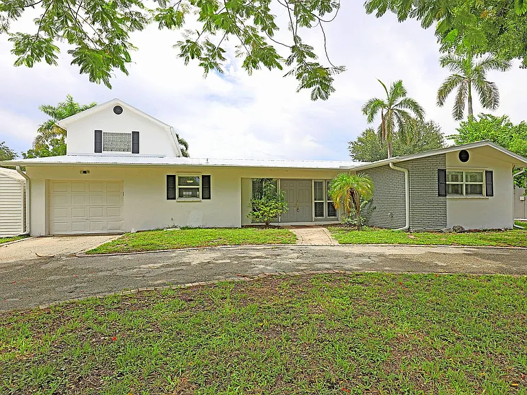 1353 Stadler Dr — Photo 1