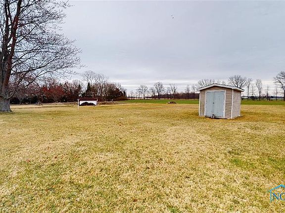 2nd image of 2264 E Township Road 86