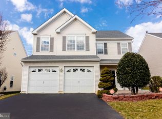 32 Sandstone Rd, East Windsor, NJ 08520