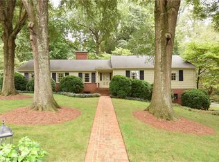 1001 Kenleigh Cir, Winston Salem, NC 27106