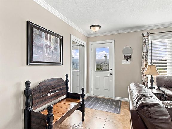 4th image of 19 Hibbs Road