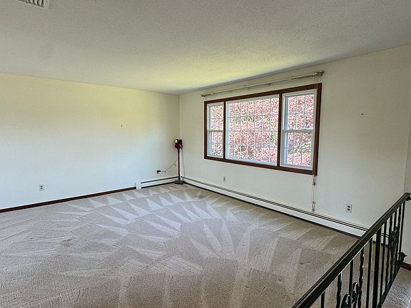 5th image of 21 Weir St