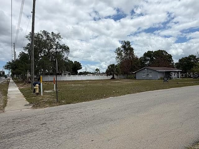 2nd image of 401 E GREEN STREET LOT 15