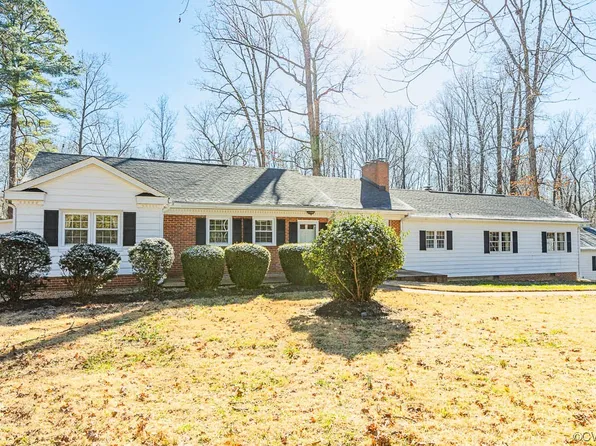 3141 New Kent Hwy, Quinton, VA 23141