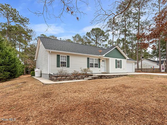 3rd image of 309 Jacqueline Drive