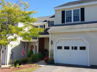 100 Bridle Cross Rd UNIT 100, Fitchburg, MA 01420