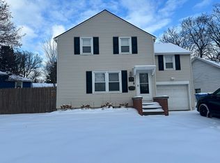 178 Westmoreland Dr, Rochester, NY 14620