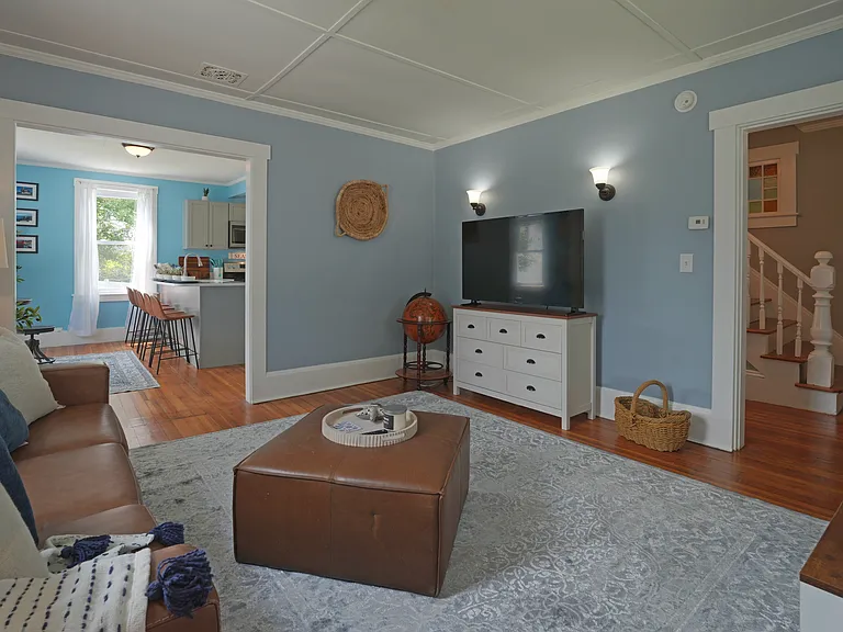 3 Dewey Ave — Photo 26