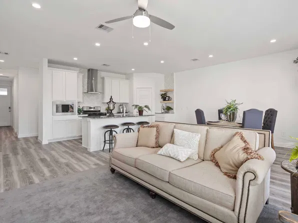 Cade Plan, Alexander Townhomes
