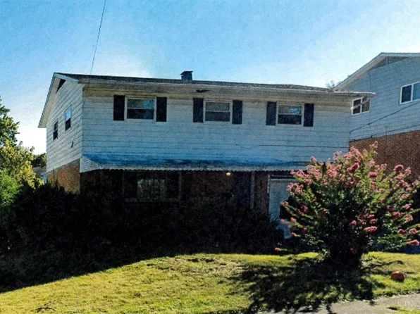 5642 Buttercup Ln, Cincinnati, OH 45239