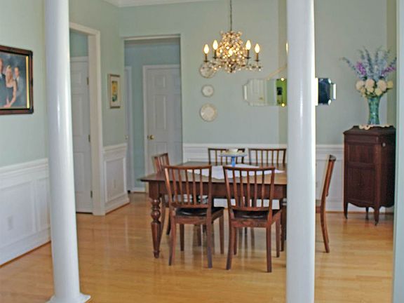 188 Gabriel Dr Dining2