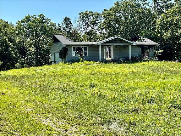 5th image of 37 Signal Hill Ln