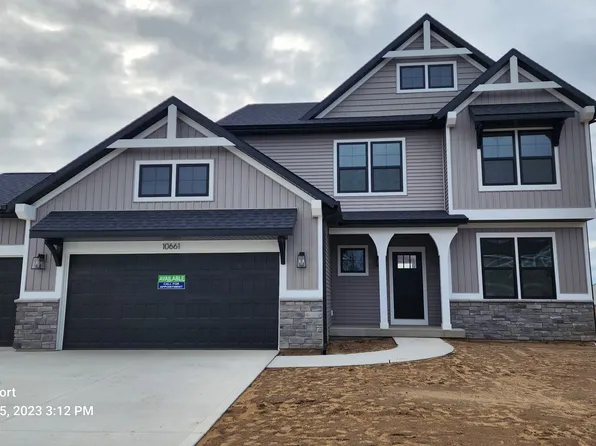 10661 Poppy Ln, Allendale, MI 49401