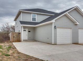 1609 Daniel St, Fort Worth, TX 76104