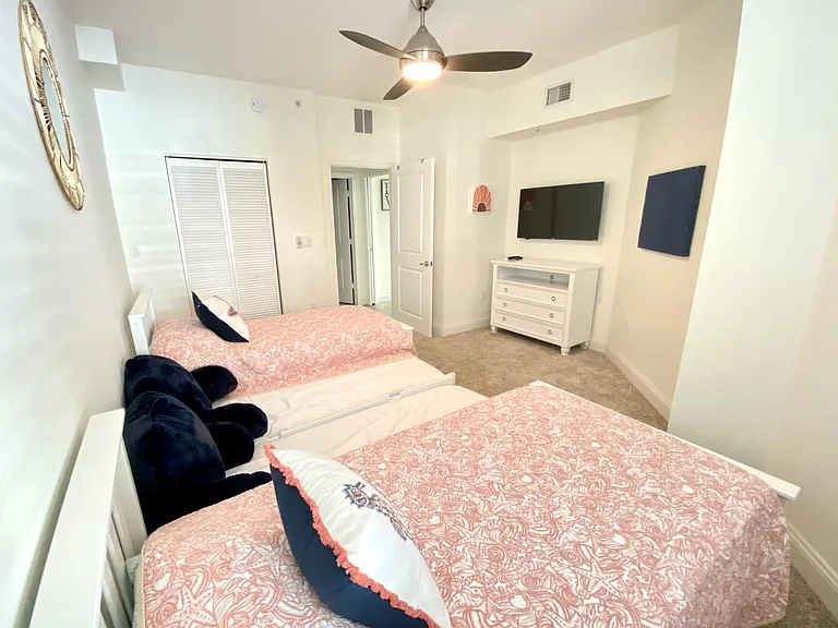 215 NW Flagler Ave #202 — Photo 25