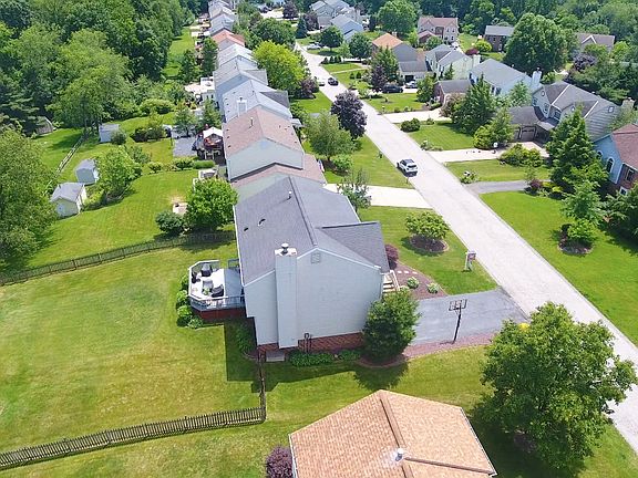 5th image of 4972 Meadow Crest Dr
