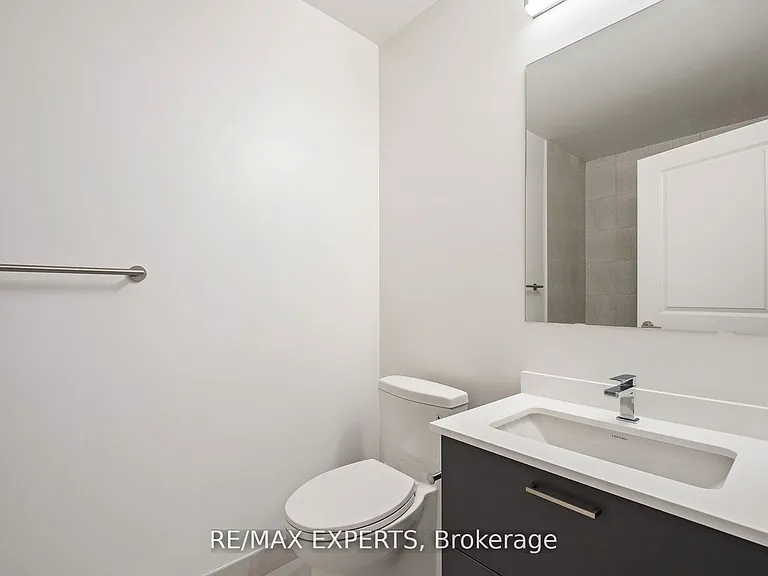 50 Upper Mall Way #B1504 — Photo 14
