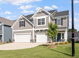 60 Black Walnut Dr #198, Garner, NC 27529