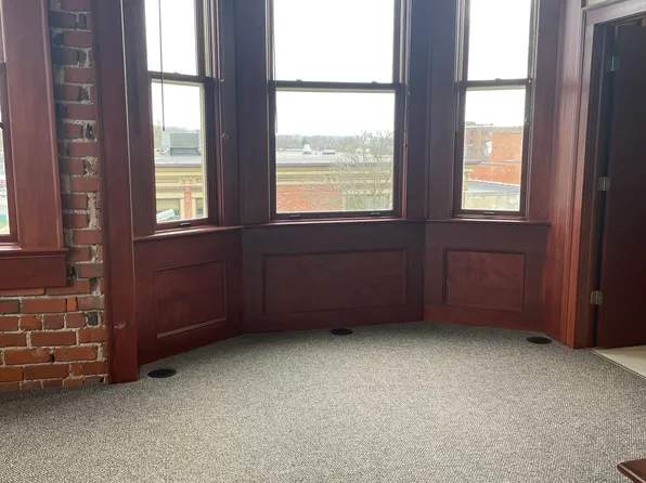 112 N Buckeye St #201, Wooster, OH 44691