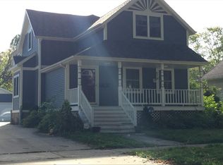 417 S Jackson St, Green Bay, WI 54301