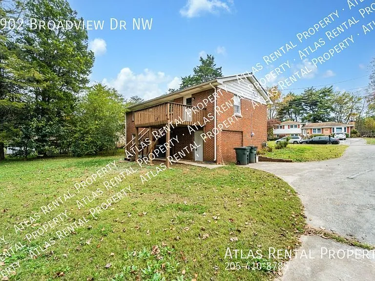 2902 Broadview Dr NW — Photo 6