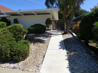 5875 Greenridge Rd, Castro Valley, CA 94552