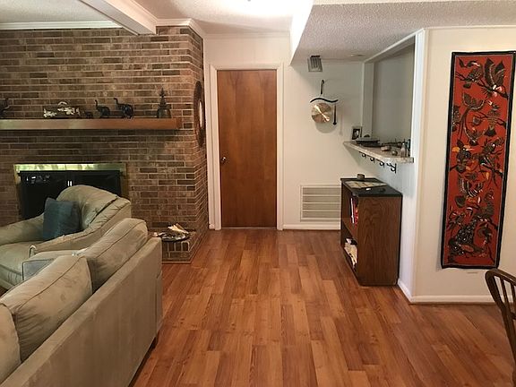 Living room to your left, dining and kitchen to your right, your room -- straight ahead.