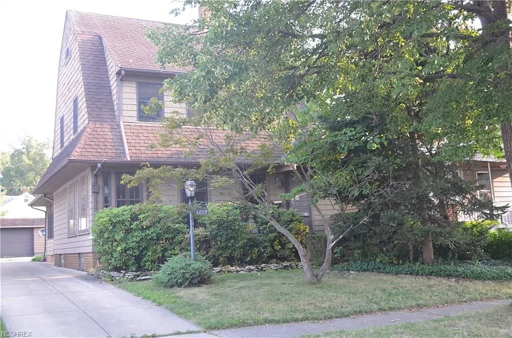 6007 Bradley Ave photo 1