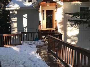 31125 Glen Oak Dr, Running Springs, CA 92382